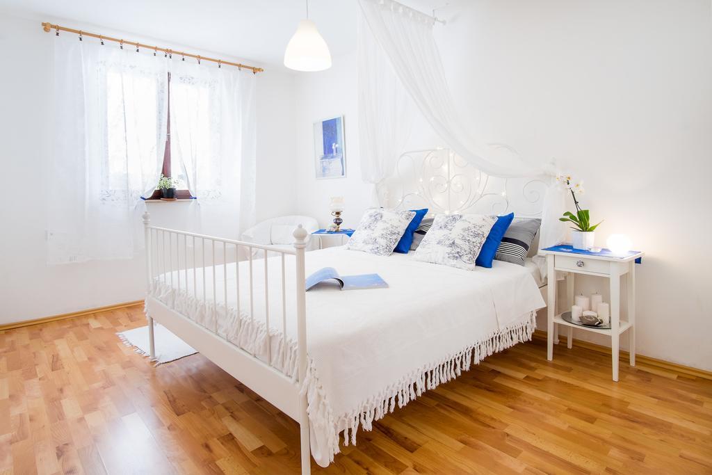 Apartment Katarina 말린스카 객실 사진